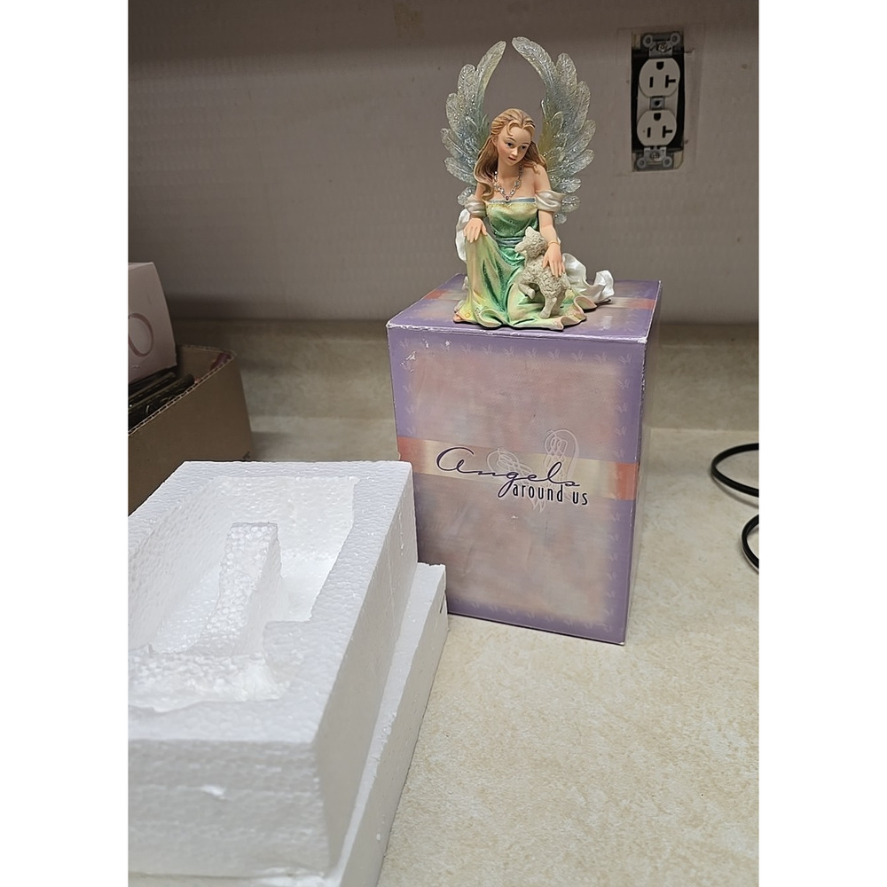Vtg 2004 Munro Angels Around Us Protection Resin Hand Painted Figurine‎ #AA910